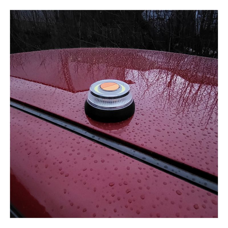 V-16 Godkjent LED Varsellampe med Magnet, Krok og Lommelyktfunksjon