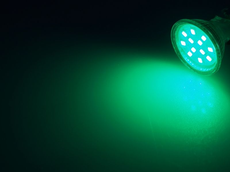 Helios MR11 LED pære 12V