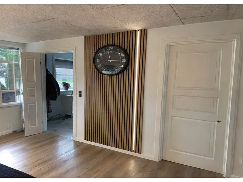 12V Lysskinne til akustikk panel